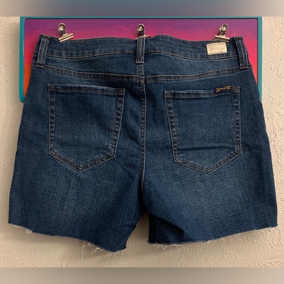 Seven7 Jeans Sz 8 in excellent used condition - Picture 2 of 2